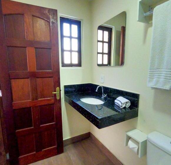 اتاق استاندارد چهار تخته, Pousada Areias Do Pero