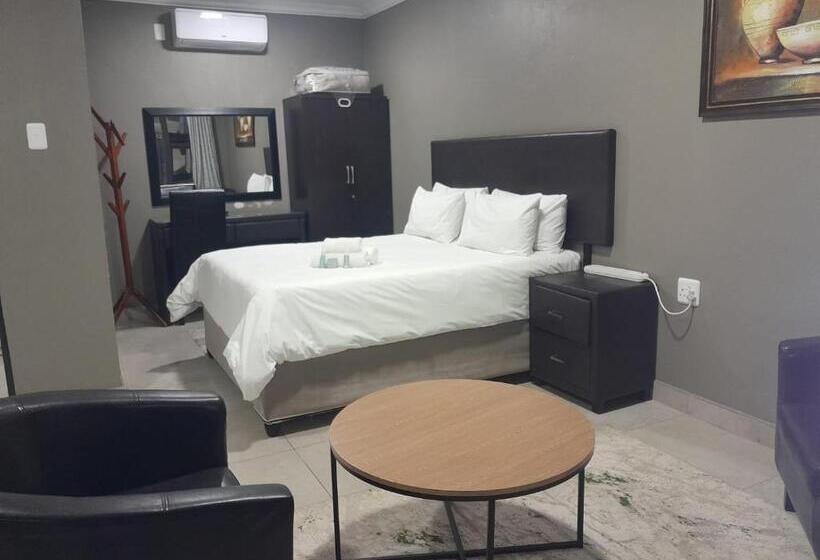 스탠다드 룸, Tony S Guest House 2