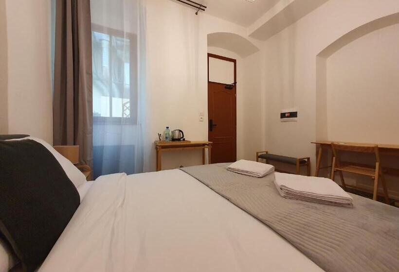 اتاق لوکس, We Stay Apartments