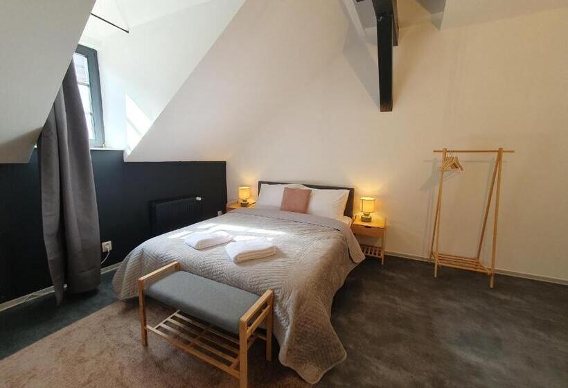 سوییت خانوادگی, We Stay Apartments