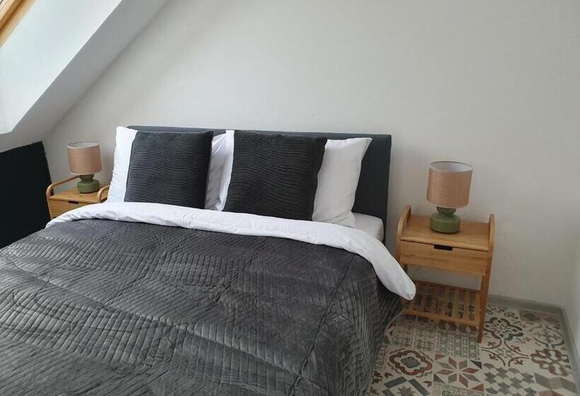 اتاق لوکس, We Stay Apartments