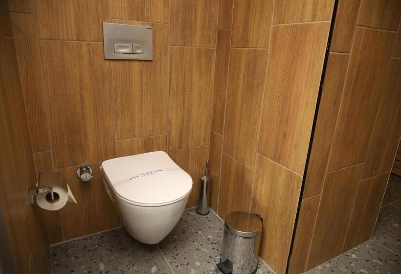 סוויטה דלוקס, Rush Hotel Tokat