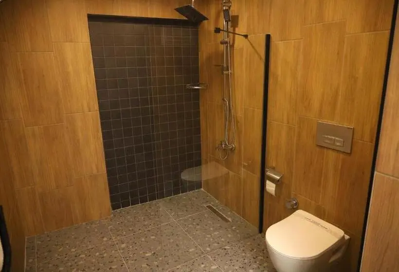اتاق لوکس خانوادگی, Rush Otel Tokat