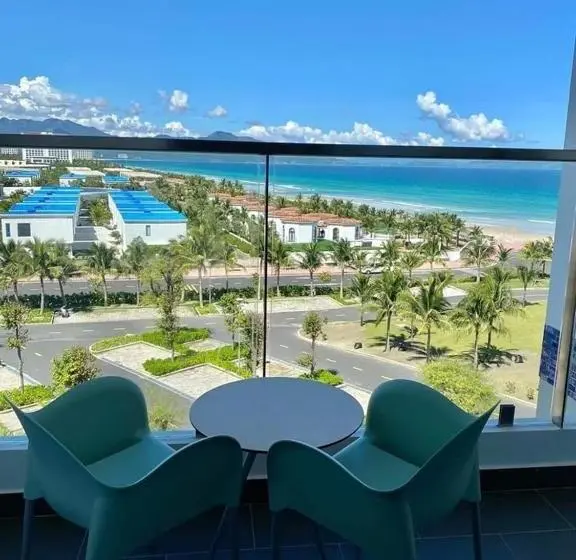 اتاق لوکس با چشم‌انداز دریا, Cam Ranh Beach Resort Nha Trang