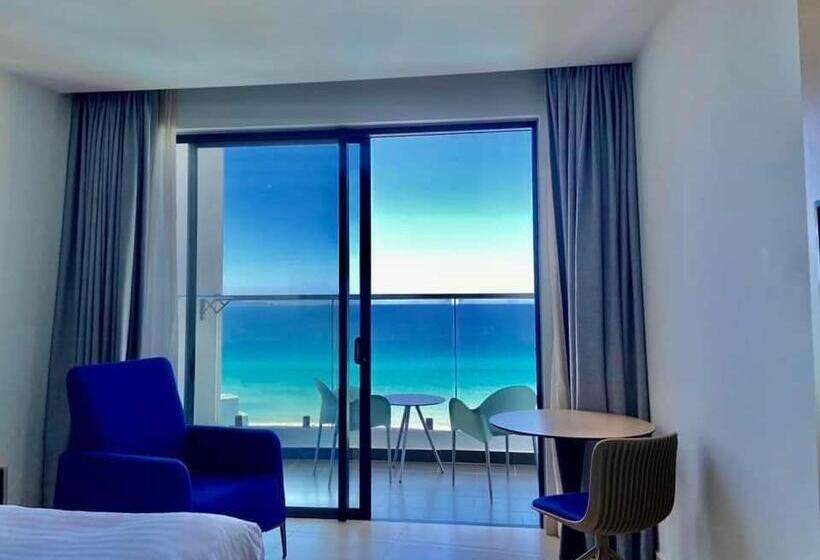 اتاق لوکس با تخت بزرگ, Sea View Cam Ranh Beach Resort Nha Trang Near The Airport