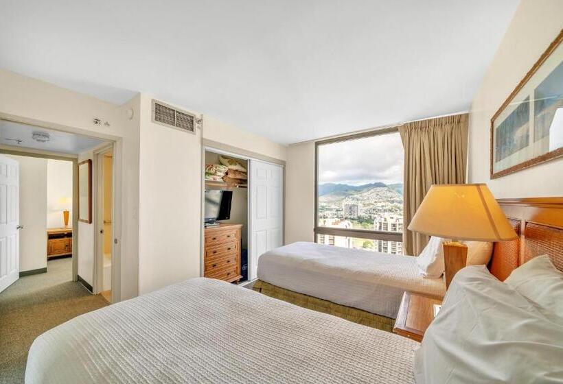 شقة غرفتين, Spectacular Ocean & Diamond Head View 2 Bedroom Condo With Free Parking!