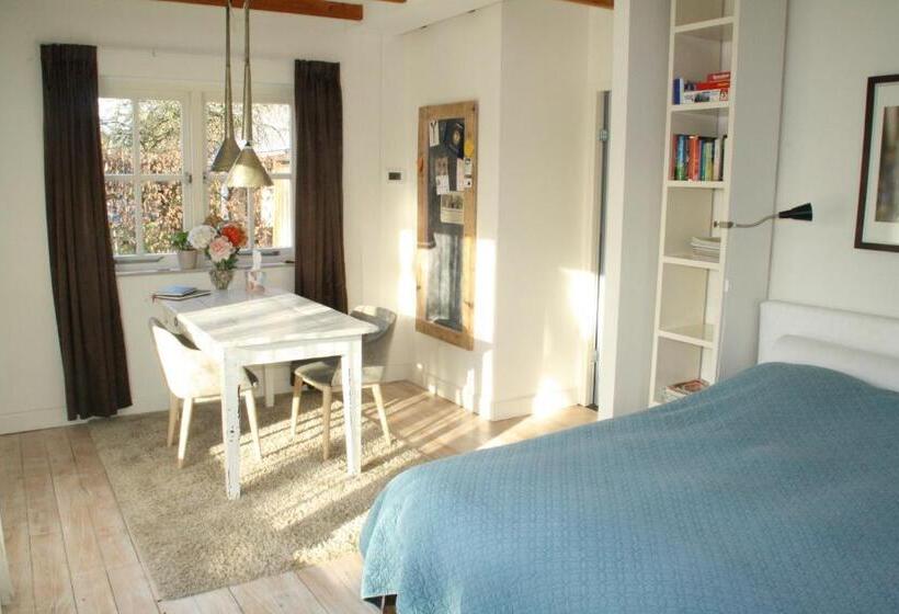 스탠다드 룸 킹사이즈 침대, B&b De Sprokkeltuin