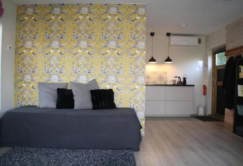 샬레, B&b De Sprokkeltuin