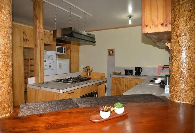 家族用バンガロー, Ngahu Bungalows Alojamiento Frente Al Mar En El Centro De Rapa Nui