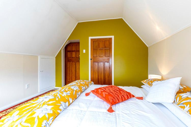 Номер Deluxe, The Magnolia Villa Cbd