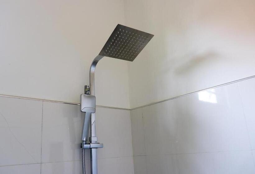 バルコニー付きデラックスルーム, Welcome Inn Mirissa