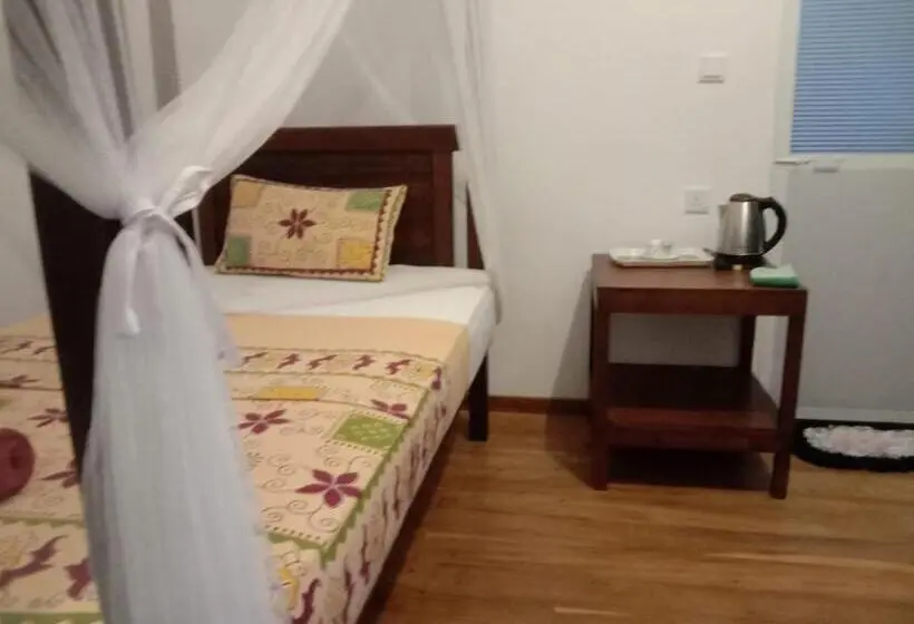 اتاق استاندارد یک نفره, Welcome Inn Mirissa