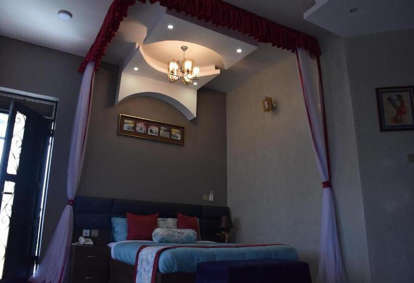 اتاق لوکس, Pent House Inn Namugongo