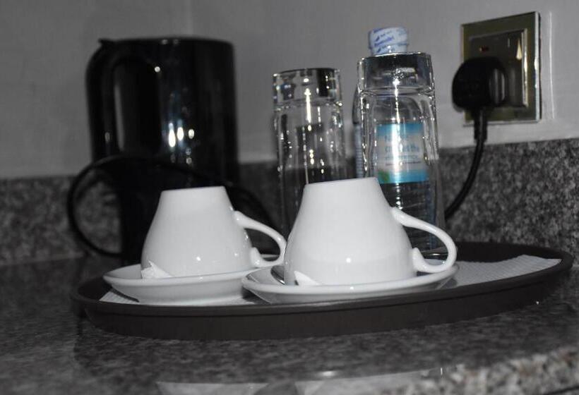 اتاق سوپریور, Pent House Inn Namugongo