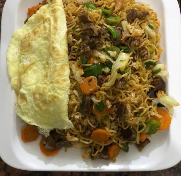 سوییت لوکس, Royal Kamak