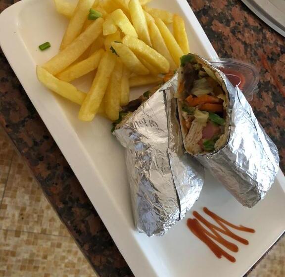 سوییت لوکس, Royal Kamak