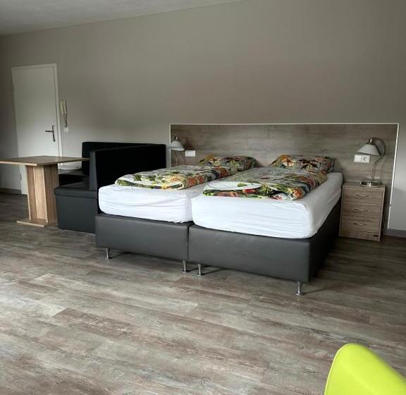 标准工作室, Monteur Zimmer Bad Bentheim