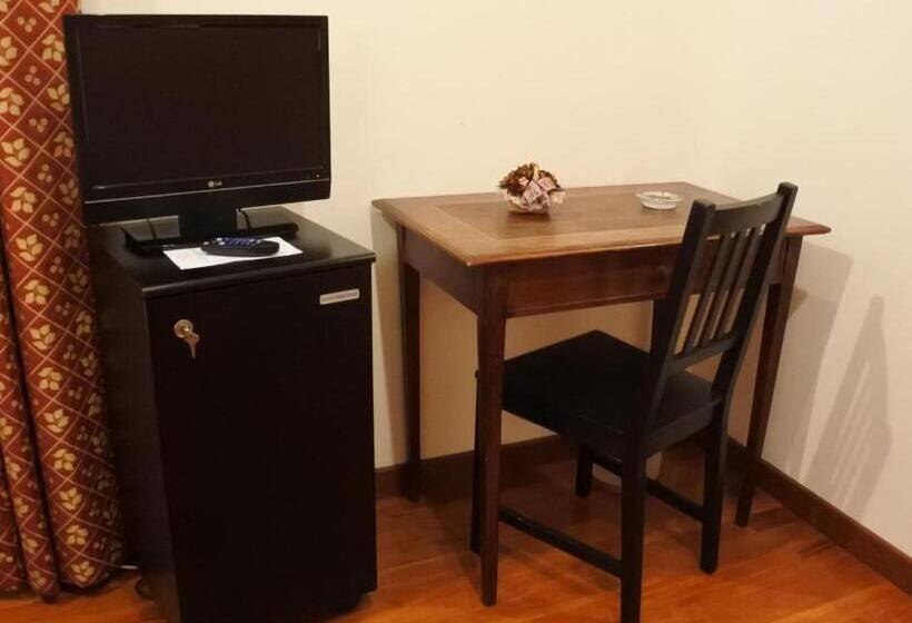 اتاق استاندارد, Gorizia Inn