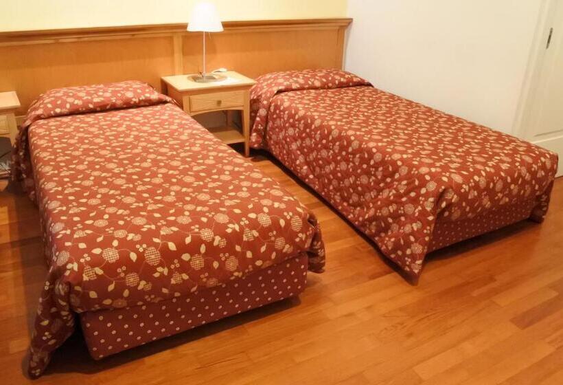 اتاق استاندارد, Gorizia Inn