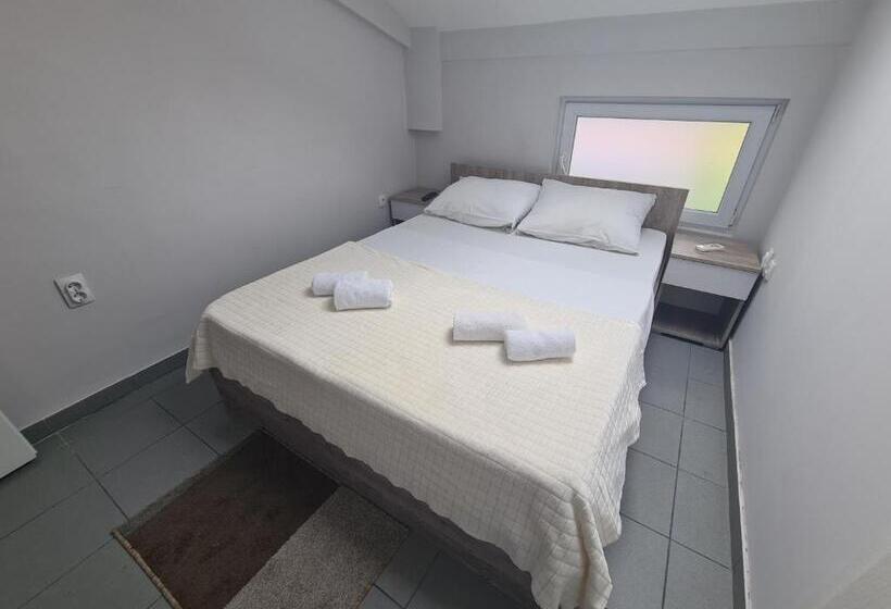 اتاق استاندارد, Happy Stay