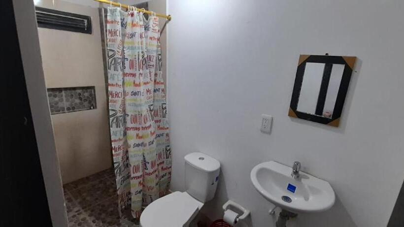 スタンダードトリプルルーム, Hostel Villa Silvia