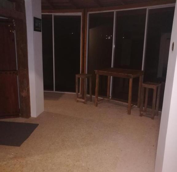 منزل 3 غرف نوم, Rahangala Edge