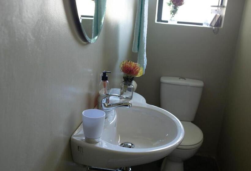 חדר סטנדרט, Stay At Friends Economic Rooms