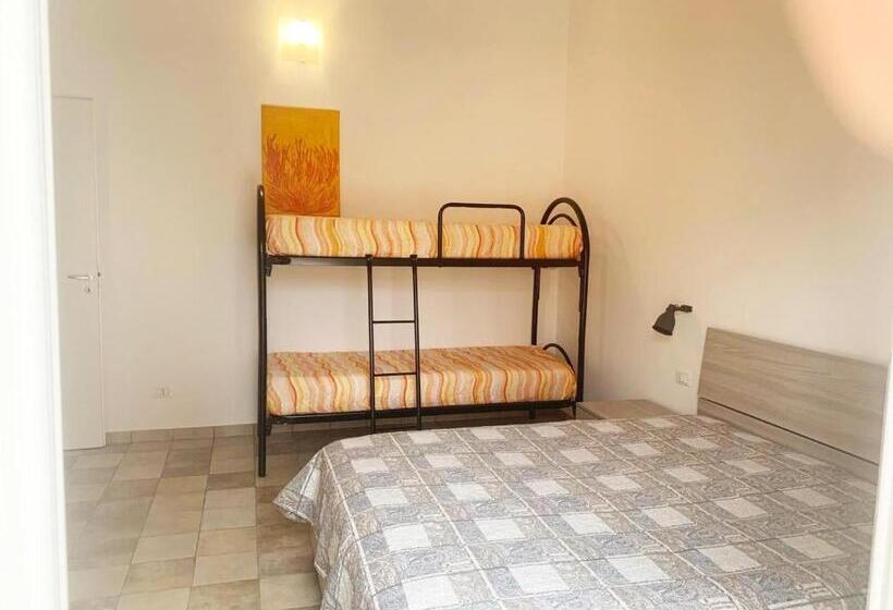 带1个卧室带泳池的公寓, Dimora Villa Ada