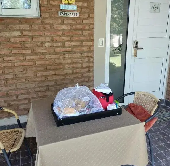 スイート, Al Rio Suites