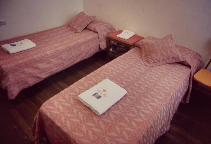 غرفة إقتصادية, Gran Hotel Colón