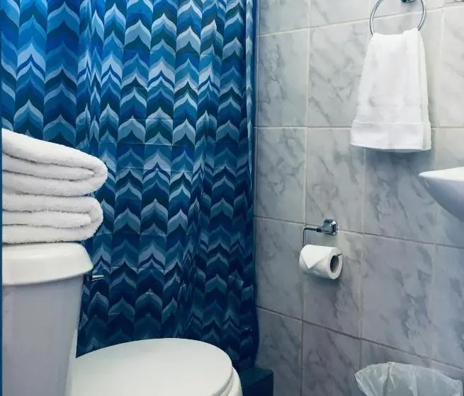 اتاق استاندارد سه نفره, Hostal Amunategui