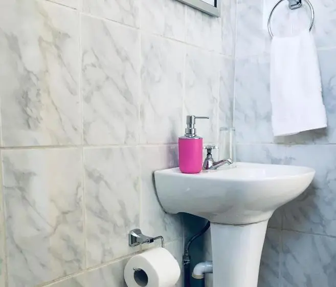اتاق استاندارد چهار تخته, Hostal Amunategui