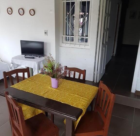 Апартаменты 2 Спальни, La Casa De Reyes Posada