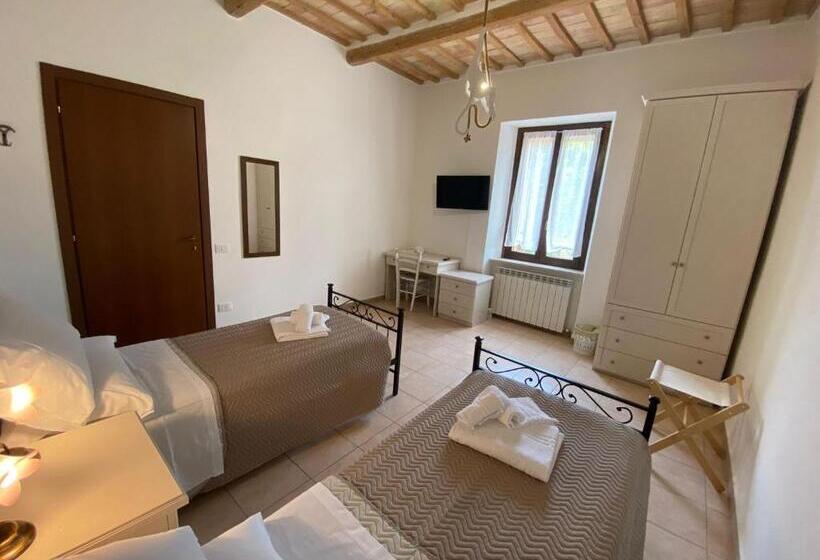 חדר סטנדרט חדר אמבטיה משותף, B&b I Giardini