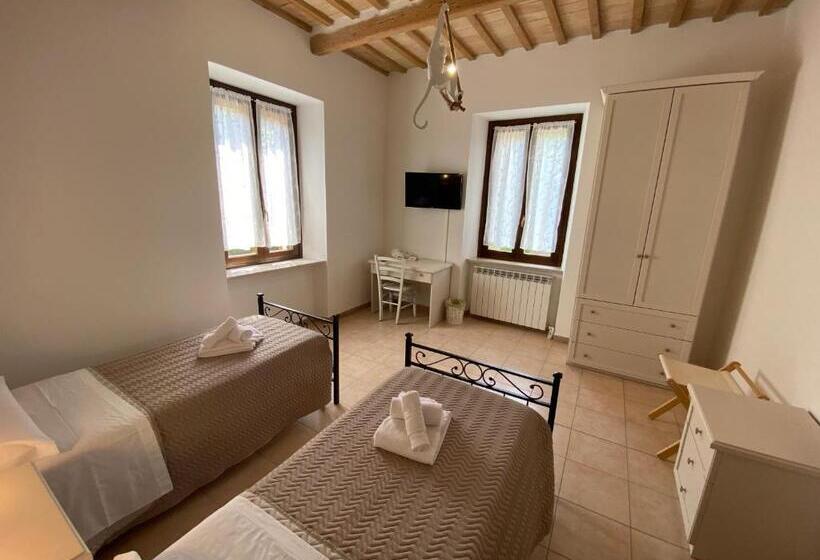 חדר סטנדרט חדר אמבטיה משותף, B&b I Giardini