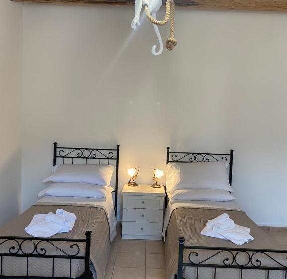 חדר סטנדרט חדר אמבטיה משותף, B&b I Giardini