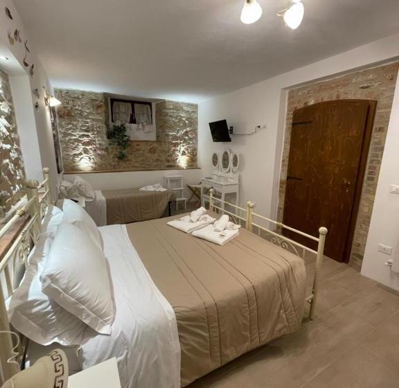 Номер Стандарт Трехместный, B&b I Giardini