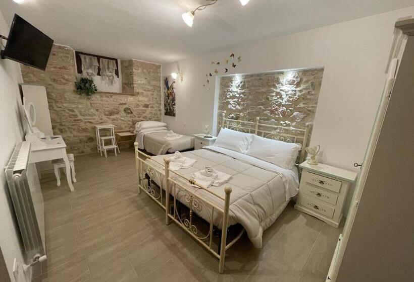 Номер Стандарт Трехместный, B&b I Giardini