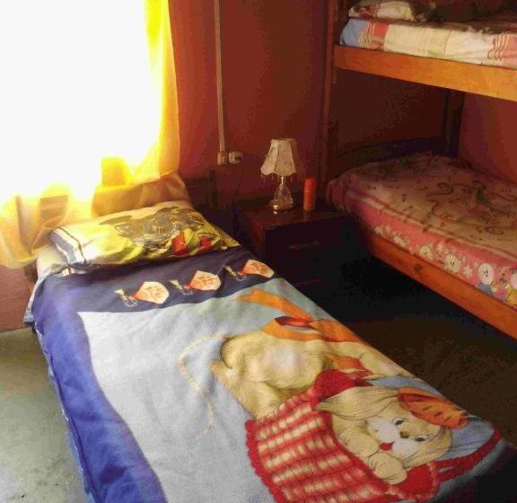 共用房间的床, Hostel Lo De Milton