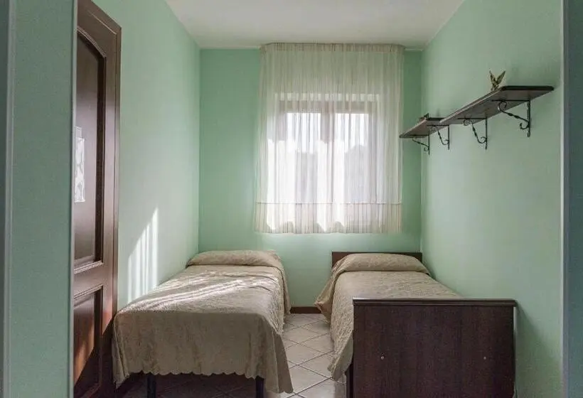 スタンダードトリプルルーム, Agriturismo Il Crinale