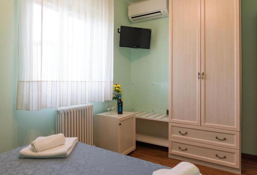 غرفة قياسية رباعية, Agriturismo Il Crinale