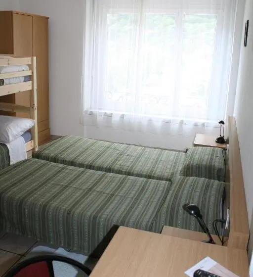 スタンダード４人部屋, Albergo Stazione