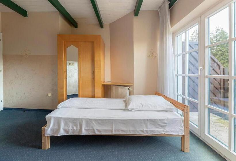 اتاق لوکس با بالکن, Burger Veniše