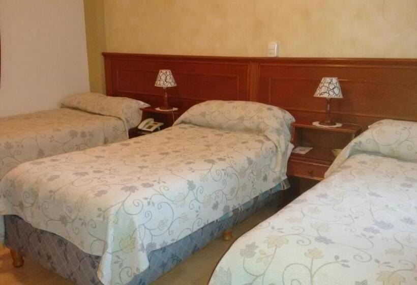 غرفة إدارية ثلاثية, Escala Uno