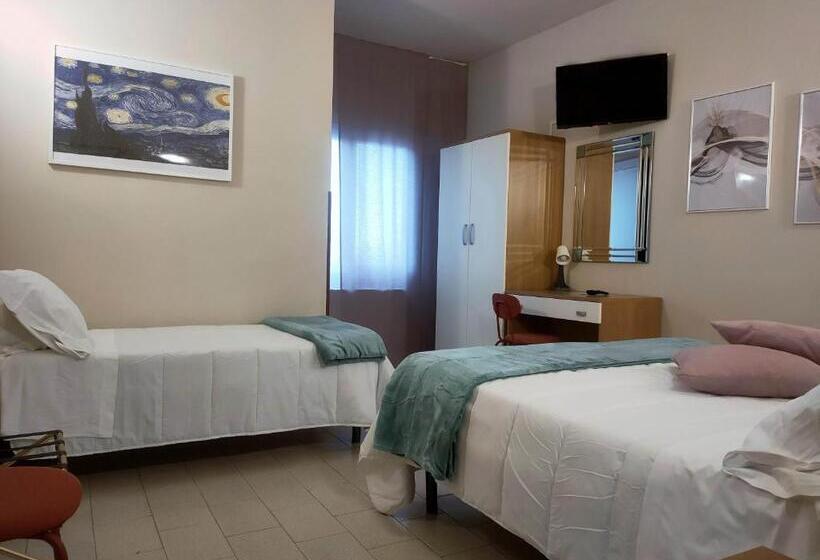 اتاق لوکس سه تخته, Il Boschetto