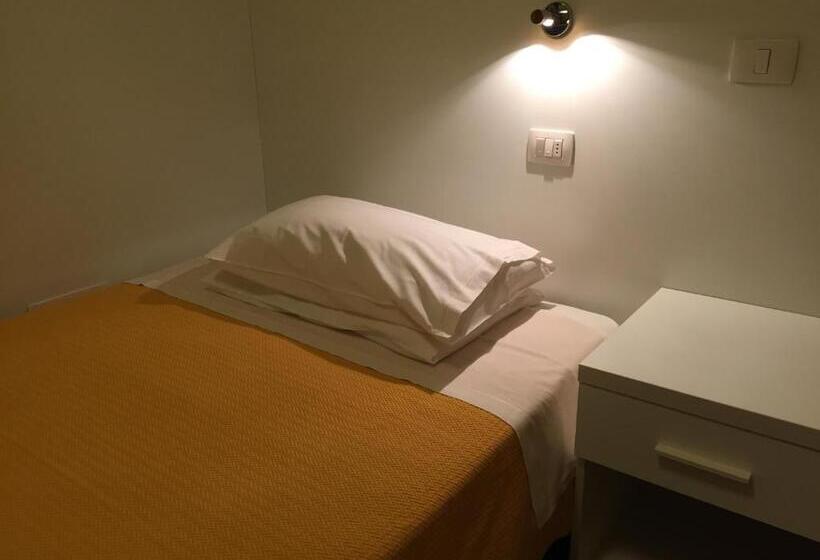 スタンダードシングルルーム, Soresina