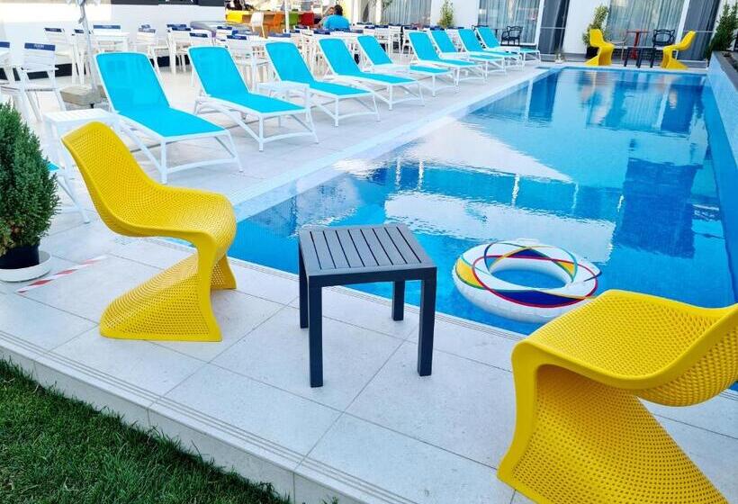 Номер Стандарт, Bunga Bunga Resort Mamaia Nord