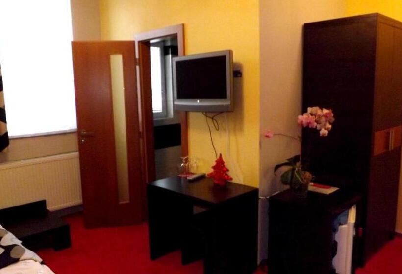 四人标准间, Guest House Penzión Fortuna