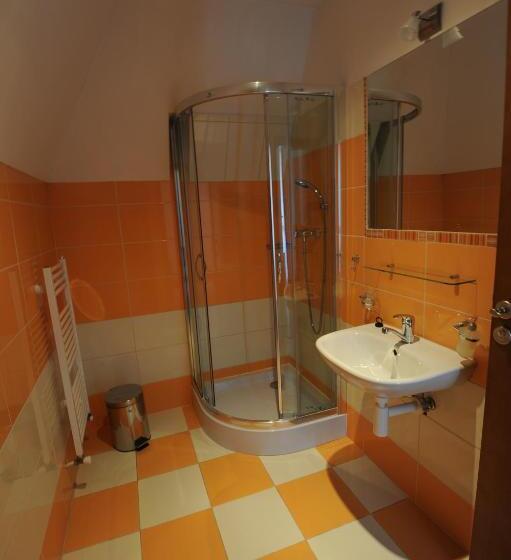 带阳台的豪华间, Guest House Penzión Fortuna