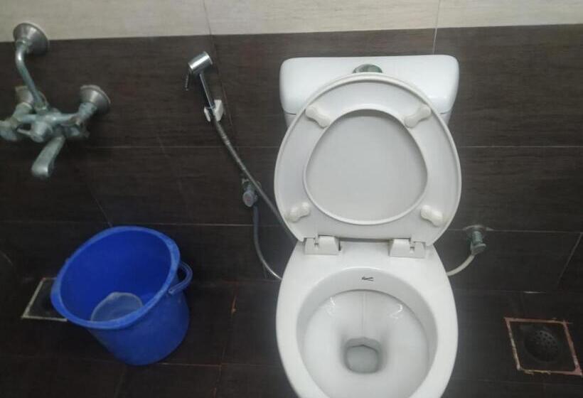 Standard-huone, Fabhotel Vrj Residency   Nr Chennai Trade Center & St Thomas Mount